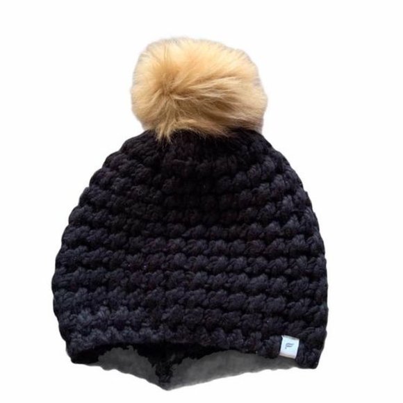 Fabletics Accessories - Fabletics Knit Beanie w/ Tan Faux Fur Pom